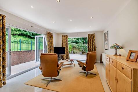 2024 - interior - Upper Lounge .jpg