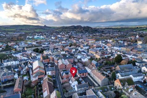 Arrows for properties location marker (6).jpg