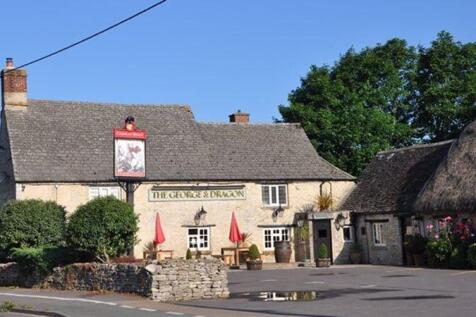 Village Pub &amp; Restaurant