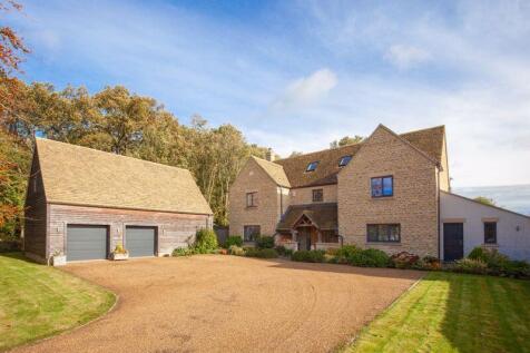Double Garage &amp; Annexe 