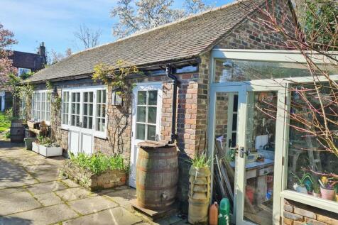 Outbuilding