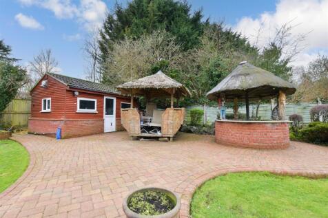 Workshop/Outbuildings