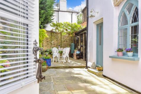 Patio / Decking