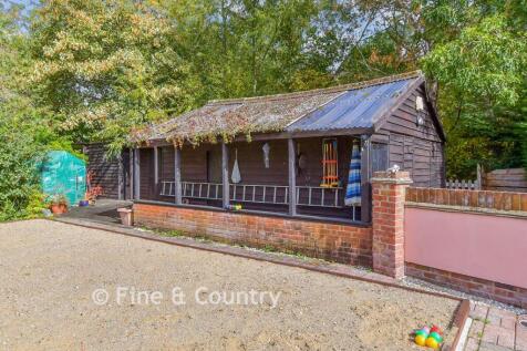 Workshop/Outbuildings