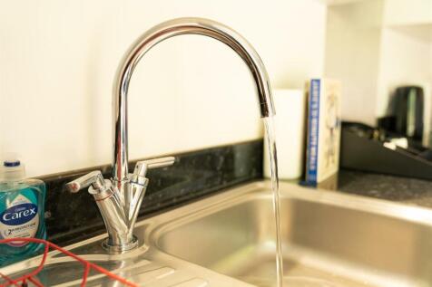 2022-09-17-Onyx-Apartments-2-063.jpg