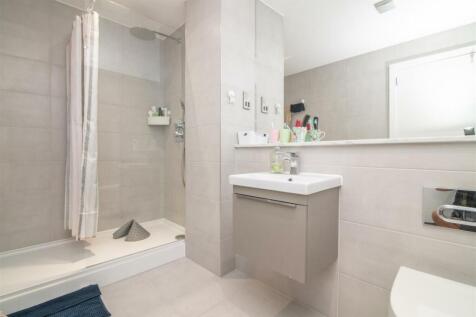 Apt169,548Streetsbrook-6.jpg