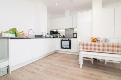 Apt169,548Streetsbrook-13.jpg