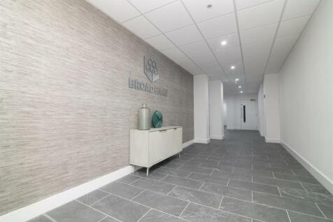 Apt169,548Streetsbrook-20.jpg