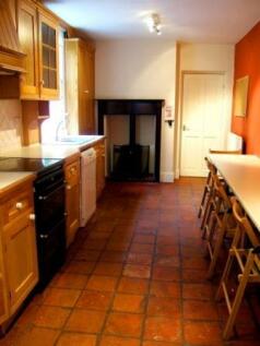 40CR Kitchen a.JPG