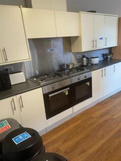 727 Chester Road Kitchen 2 .jpg
