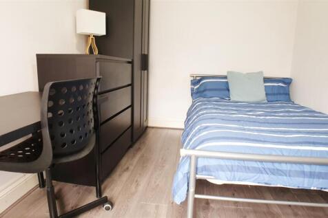 Room 4 Mere Road .jpg
