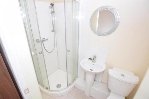Ensuite Hunton.jpg