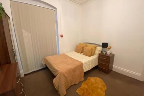 Room 4 Hunton.jpg