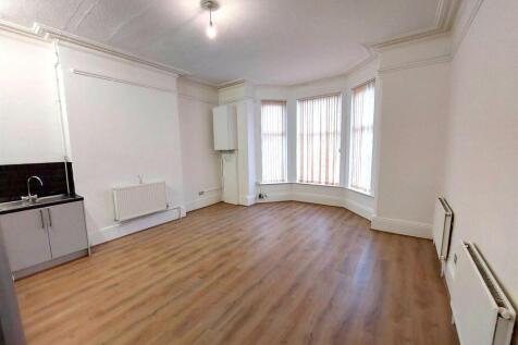 Living Room.jpg