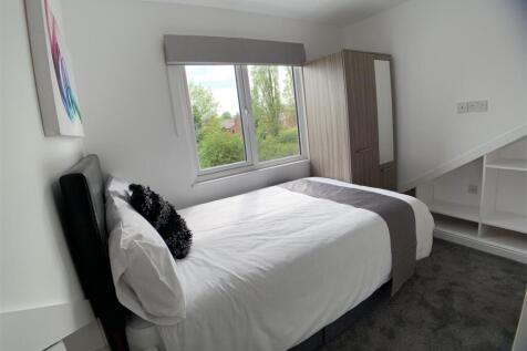 Room 6.JPG