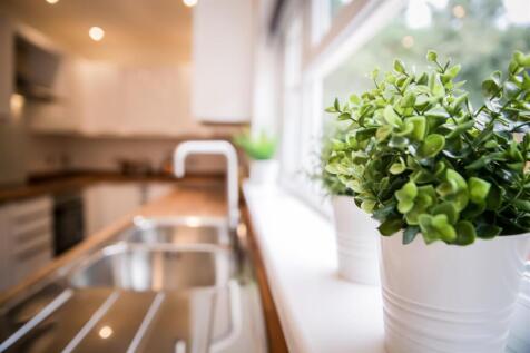 Kitchen 5.jpg