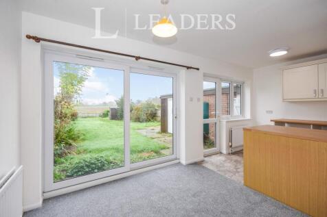 Dining area patio doors &amp; garden view