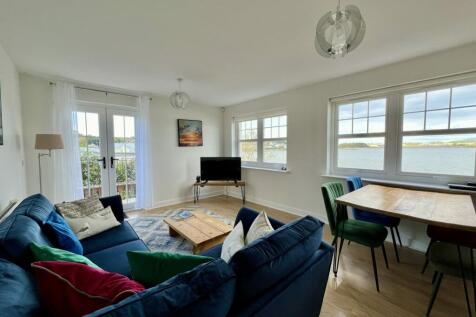 3 Callanders Close, Garlieston - Williamson and He