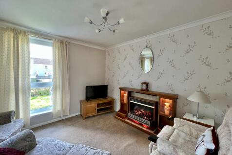 3 Johnston Place, Kirkcudbright - Williamson and H