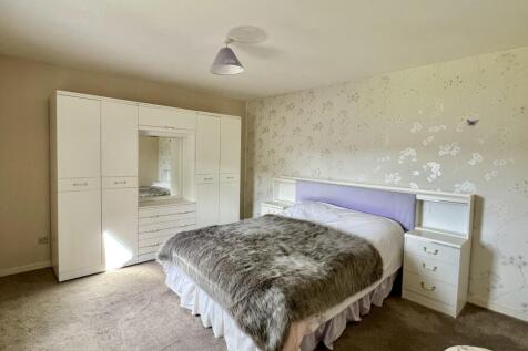 3 Johnston Place, Kirkcudbright - Williamson and H