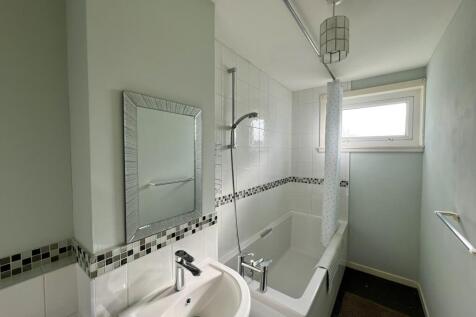 3 Johnston Place, Kirkcudbright - Williamson and H