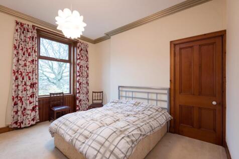 33 Ernespie Road, Castle Douglas - Williamson and 