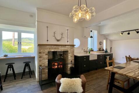 Kells Cottage, Mossdale, Castle Douglas, DG7 2NF -