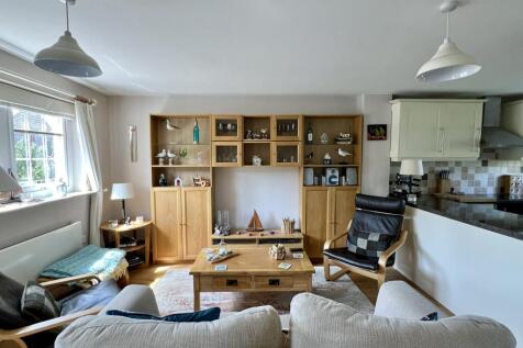 Seascape, 3 Wyllies Close, Garlieston - Williamson