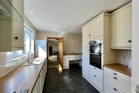 22 St Andrew Drive, Castle Douglas - Williamson an
