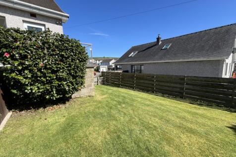 22 St Andrew Drive, Castle Douglas - Williamson an