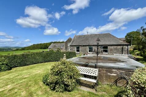 The Old Saddlery, 1 Cannee Court, Kirkcudbright - 