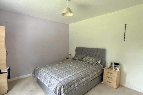 2 Queenshill Park, Ringford - Williamson and Henry
