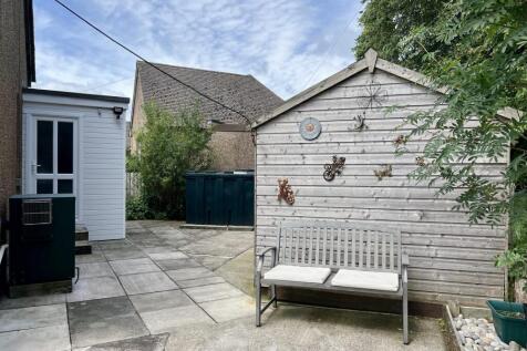 2 Queenshill Park, Ringford - Williamson and Henry