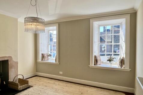 4 Bank Street, Wigtown - Williamson and Henry
