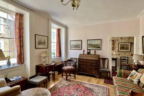 3 Union Street, Kirkcudbright - Williamson and Hen