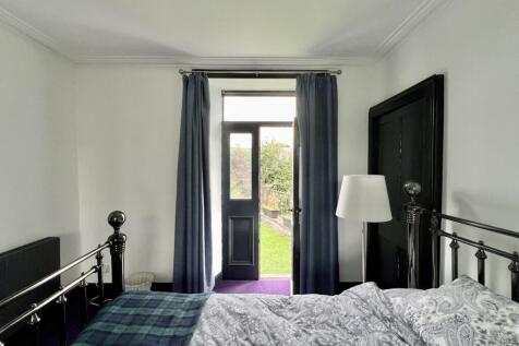 17 St Marys Place, Kirkcudbright - Williamson and 