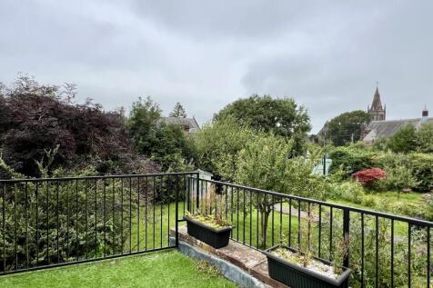 17 St Marys Place, Kirkcudbright - Williamson and 