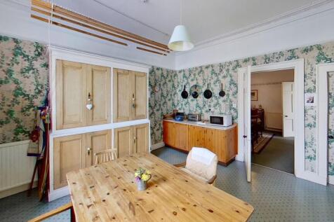 7 Castle Street, Kirkcudbright - Williamson and He