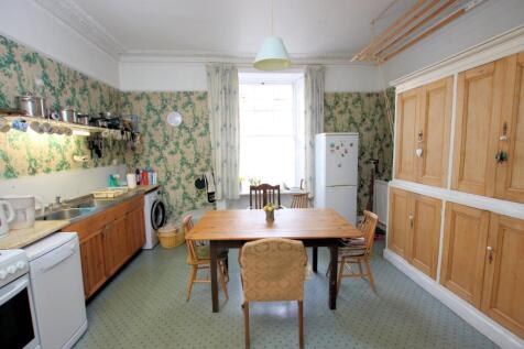 7 Castle Street, Kirkcudbright - Williamson and He