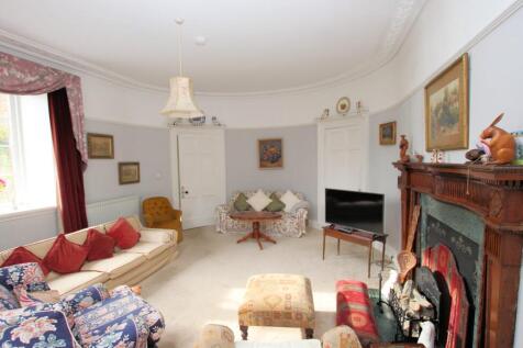 7 Castle Street, Kirkcudbright - Williamson and He
