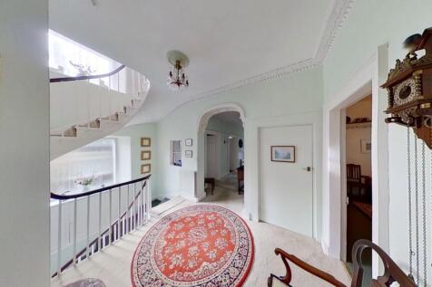 7 Castle Street, Kirkcudbright - Williamson and He
