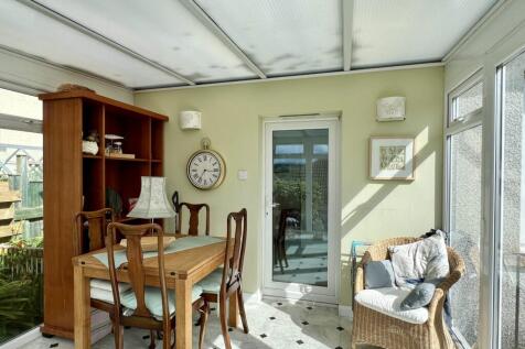 1 Mount Pleasant Avenue, Kirkcudbright - Williamso