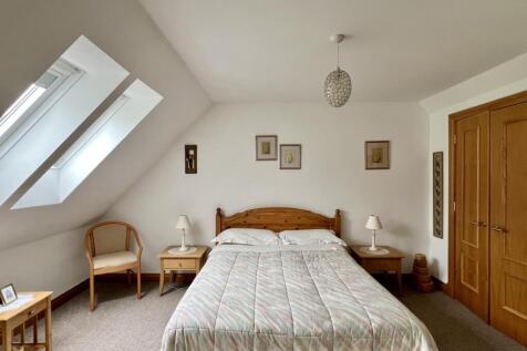15 Templand, Crossmichael - Williamson and Henry