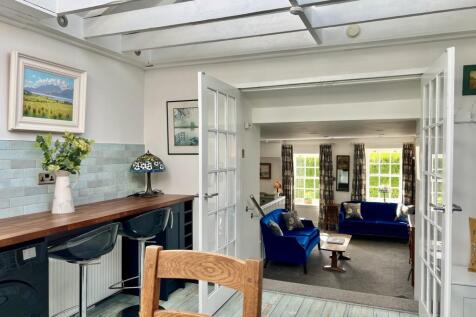 Ivy Cottage, 39 Main Street, Twynholm - Williamson