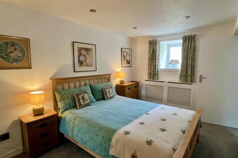 Ivy Cottage, 39 Main Street, Twynholm - Williamson