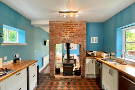 Apple Cottage, 16 Bladnoch - Williamson and Henry