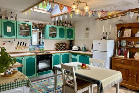 Hazelwood Cottage, Carsluith - Williamson and Henr