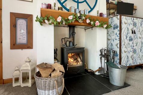 Hazelwood Cottage, Carsluith - Williamson and Henr