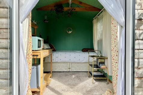 Hazelwood Cottage, Carsluith - Williamson and Henr