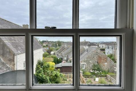 100c High Street, Kirkcudbright - Williamson and H